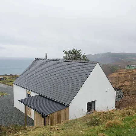 Croft 7 Geary Self Catering Studio With Stunning Sea Views Exterior photo