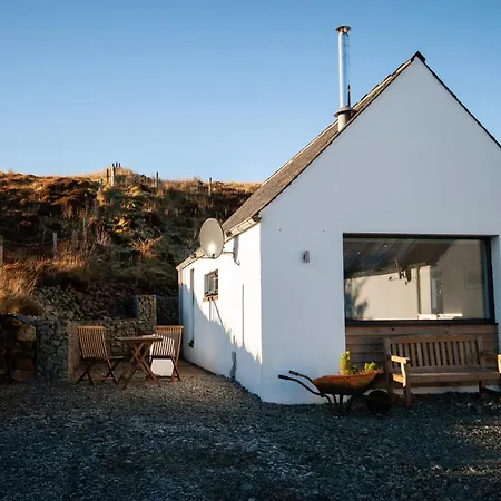 Croft 7 Geary Self Catering Studio With Stunning Sea Views Exterior photo