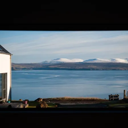Croft 7 Geary Self Catering Studio With Stunning Sea Views Exterior photo