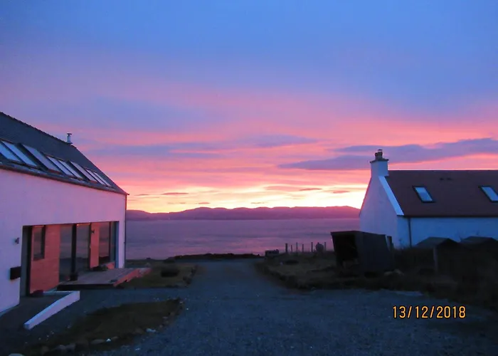 Croft 7 Geary Self Catering Studio With Stunning Sea Views